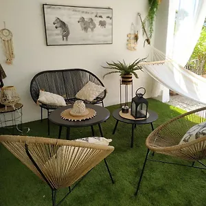 : Magnifique Studio, Idéalement Situé Hyères